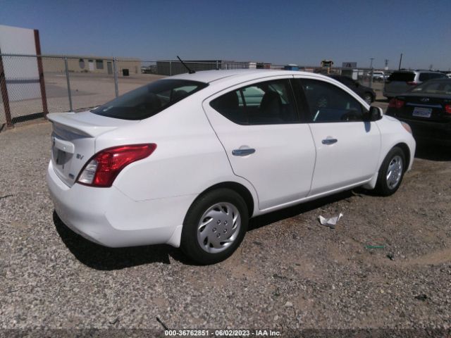 3N1CN7AP5EL817402 Nissan VERSA SV