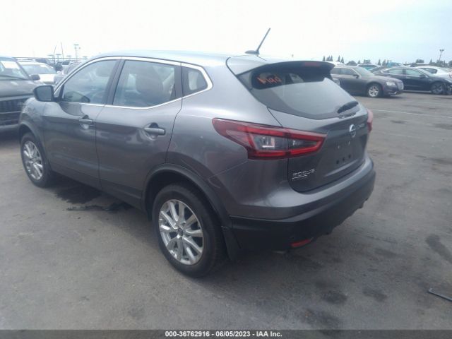 JN1BJ1AV7MW563591 Nissan Rogue Sport S