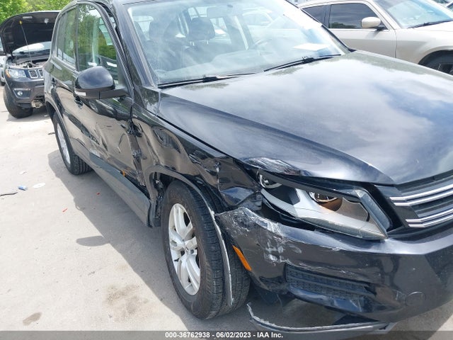 WVGBV7AX7FW578466 Volkswagen TIGUAN S