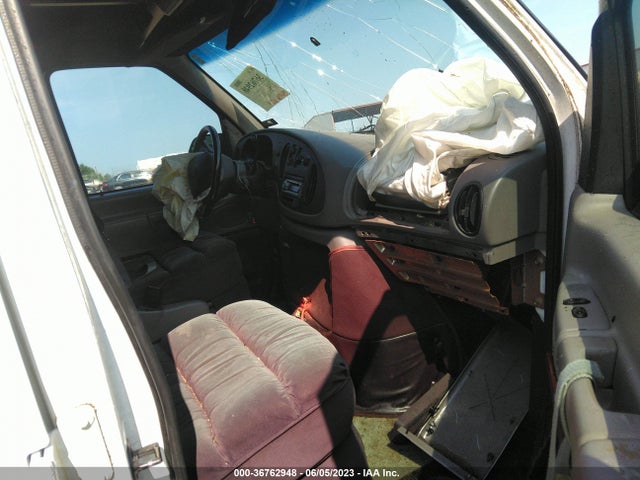 1999 FORD ECONOLINE CARGO VAN VIN: 1FDRE14W7XHB90951
