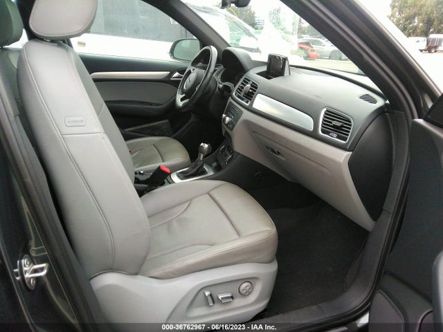 WA1BCCFS7JR013586 Audi Q3 Premium/sport Premium