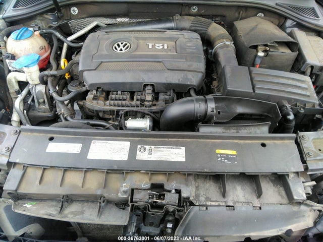 1VWDT7A32HC041943 Volkswagen Passat R-line W/comfort Pkg