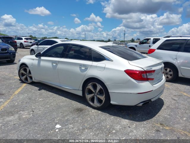 1HGCV1F99JA109564 Honda Accord Touring