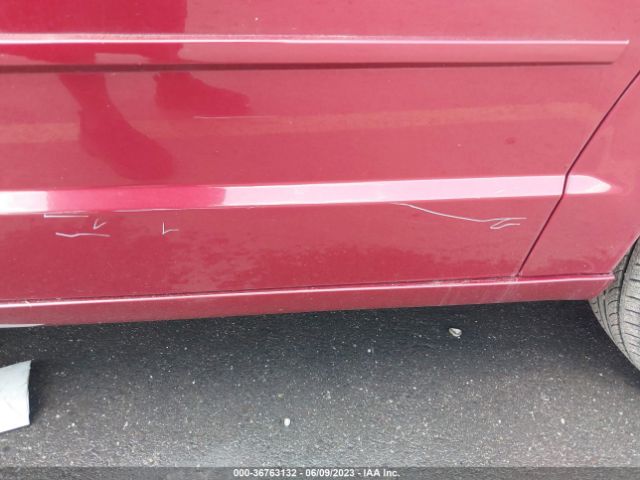2C4RDGBG0ER390108 Dodge Grand Caravan Se
