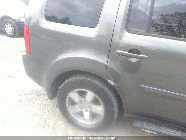 2009 HONDA PILOT EX VIN: 5FNYF384X9B020667