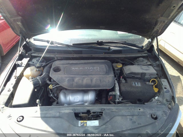 Chrysler 200 Limited 2015 1C3CCCAB0FN595938 Image 10