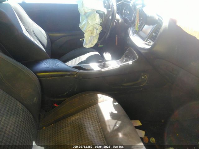 2C3CDZAG1GH113581 Dodge Challenger Sxt