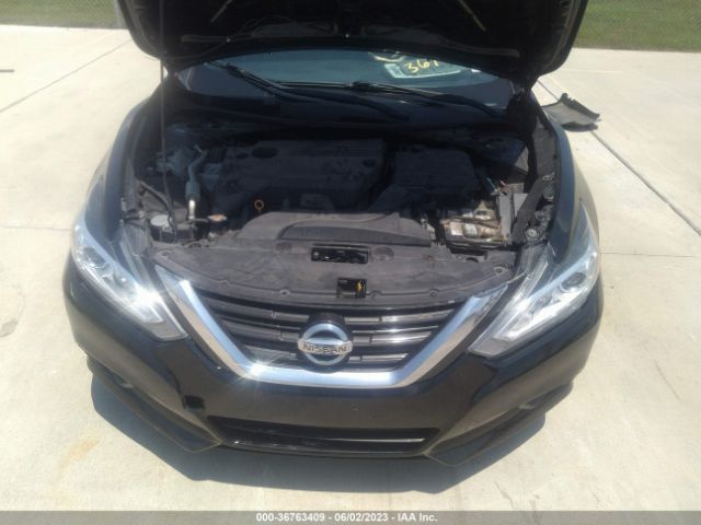1N4AL3AP1HN322188 Nissan Altima 2.5 Sr