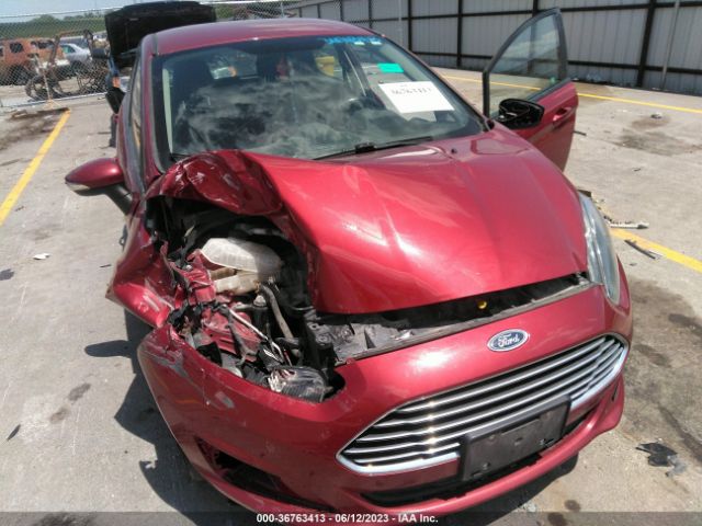 3FADP4EJ2FM211413 Ford FIESTA SE