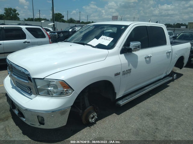 1C6RR6LT9JS200135 RAM 1500 Lone Star Silver