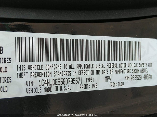 1C4NJDEB5GD795571 Jeep Compass High Altitude Edition