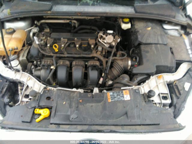 1FADP3F24JL237457 Ford FOCUS SE