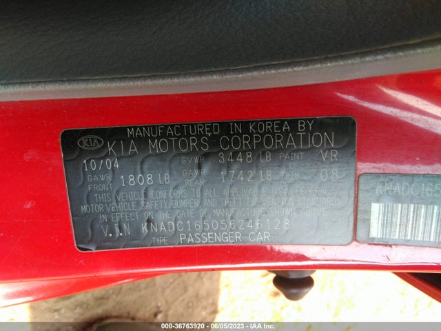 2005 KIA RIO CINCO VIN: KNADC165056246128
