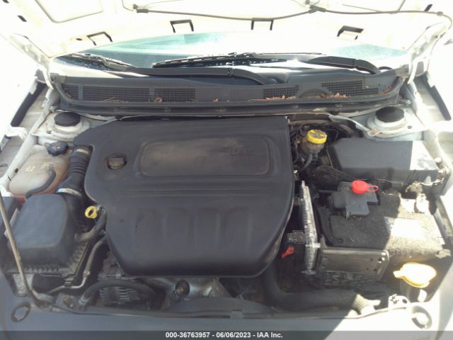 1C3CDFAA8GD750880 Dodge DART SE