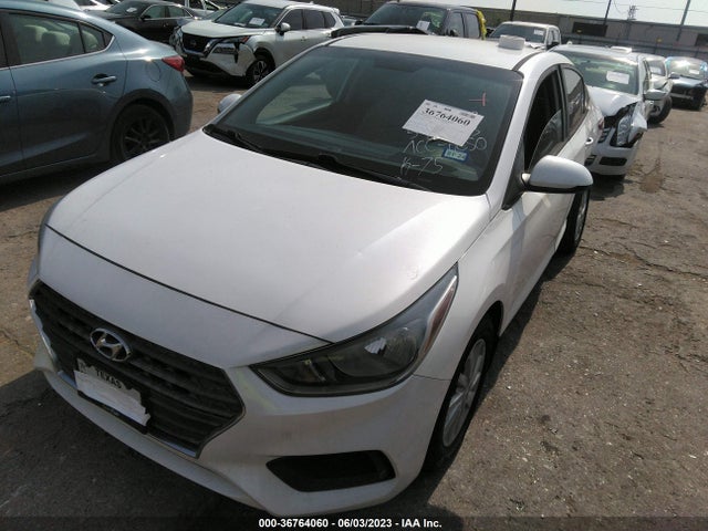 Hyundai Accent Sel 2018 3KPC24A35JE022298 Image 2