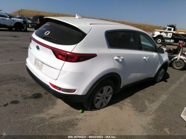 KNDPM3AC1J7326816 KIA Sportage Lx