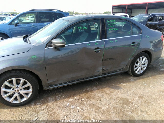 3VWD07AJ7EM383714 Volkswagen Jetta Sedan Se W/connectivity/sunroof