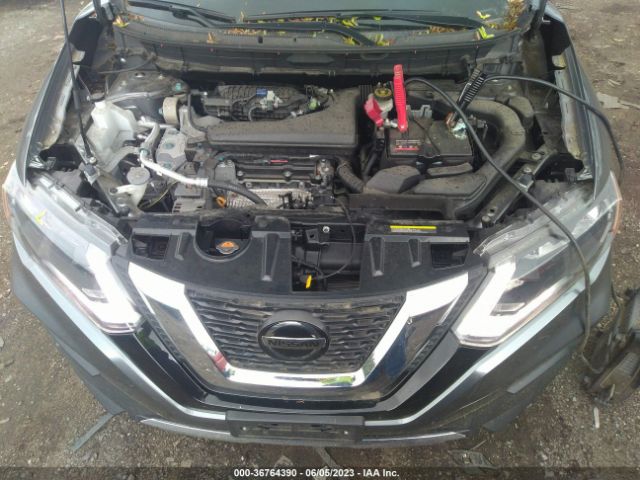 KNMAT2MV8JP614056 Nissan ROGUE SV