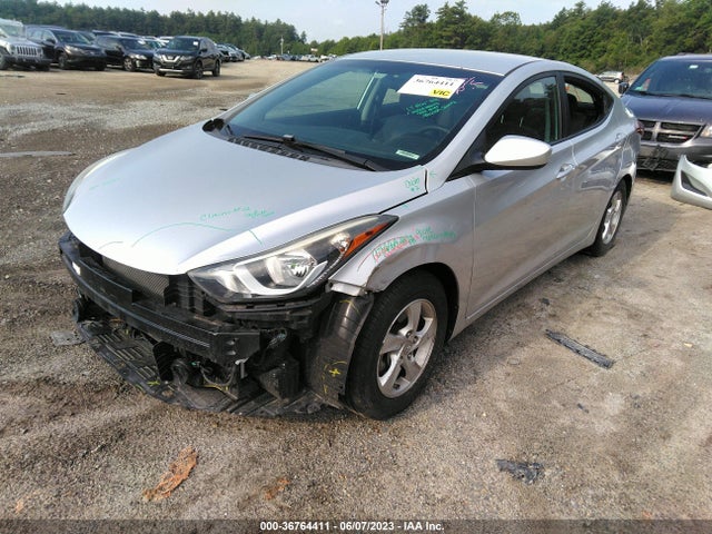 Hyundai ELANTRA SE 2015 5NPDH4AE2FH647409 Image 2