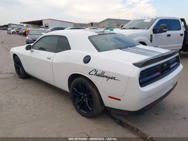 2C3CDZAG2GH184840 Dodge Challenger Sxt Plus