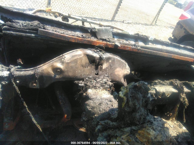 1C4HJXDN4KW624494 Jeep Wrangler Unlimited Sport S