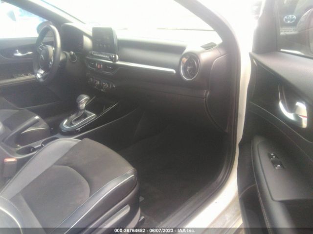 3KPF34AD2LE165845 KIA Forte Gt-line