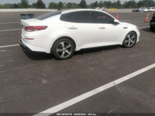 5XXGT4L35KG363303 KIA Optima S