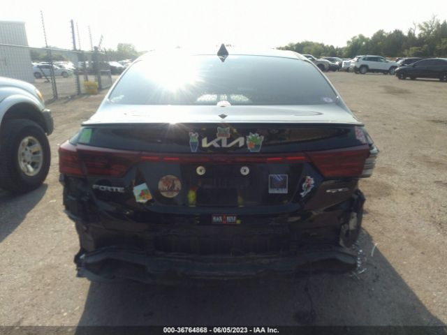 3KPF54AD4NE491109 KIA Forte Gt-line