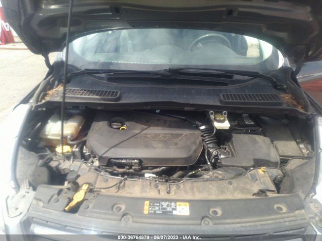 1FMCU9GX4EUD44726 Ford ESCAPE SE