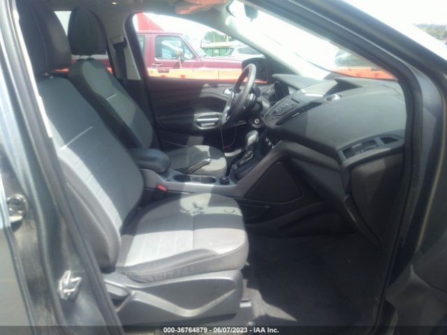1FMCU9GX4EUD44726 Ford ESCAPE SE