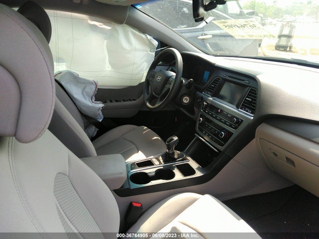 Hyundai SONATA SE 2017 5NPE24AF7HH547419 Image 5