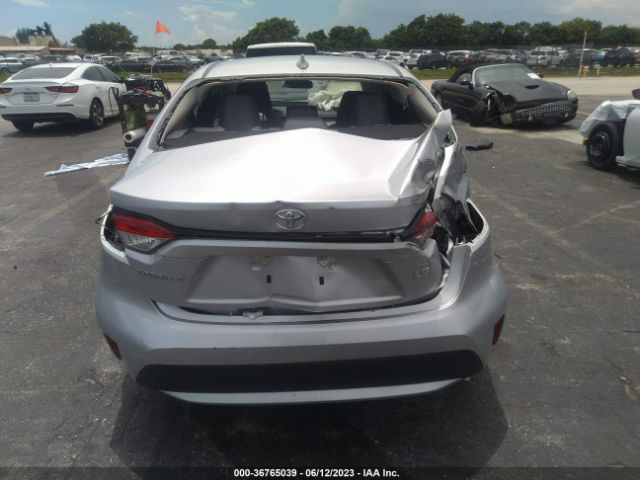 5YFEPMAE5NP295743 Toyota COROLLA LE