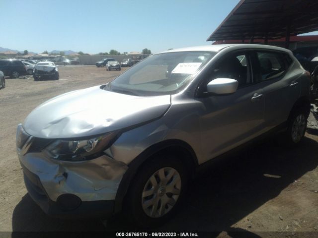 JN1BJ1CR5KW630606 Nissan Rogue Sport S