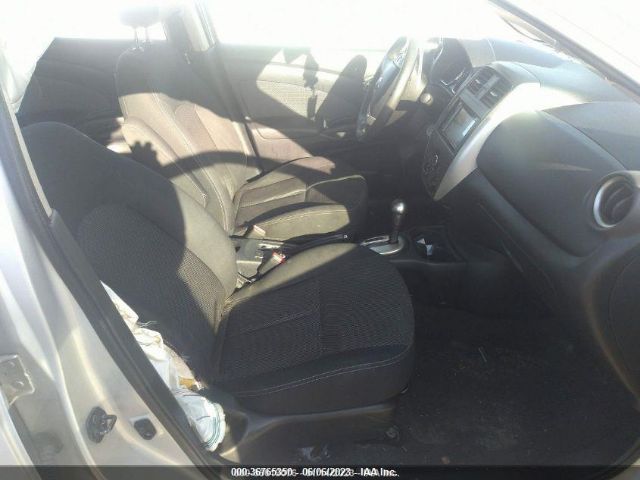 3N1CN7AP9FL813712 Nissan VERSA SV