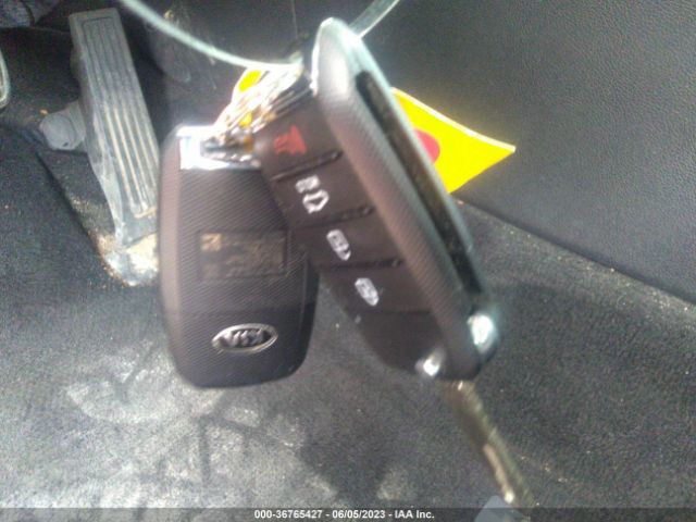 5XXGT4L36JG229527 KIA Optima Lx