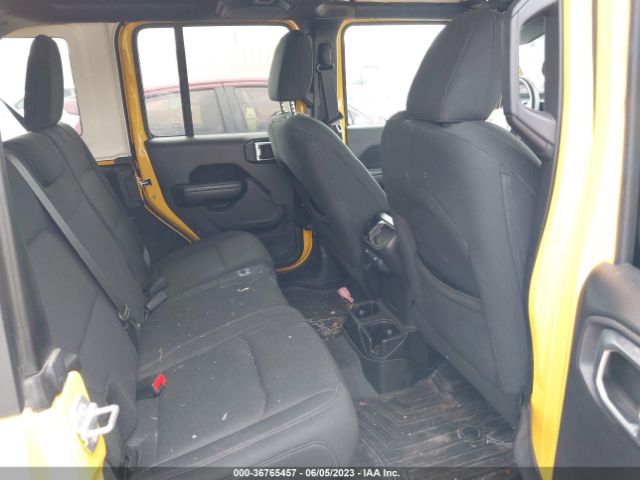 1C4HJXDG4JW285204 Jeep Wrangler Unlimited Sport S