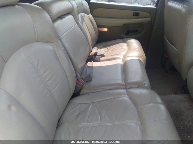 Продажа на аукционе авто 2000 Chevrolet Suburban Lt, vin: 3GNFK16T4YG116599, номер лота: 36765483