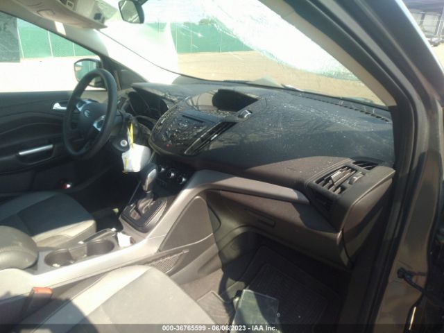 1FMCU9G94EUE27025 Ford ESCAPE SE