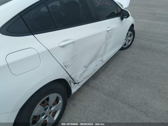 Chevrolet CRUZE LS 2018 1G1BC5SM5J7206977 Image 6