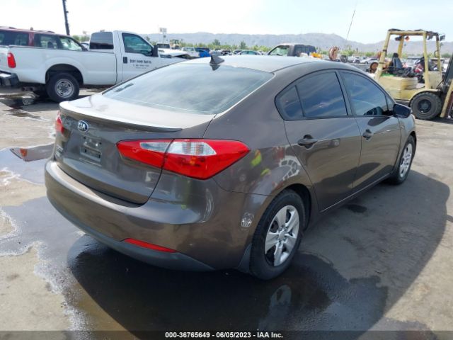 KNAFX4A69F5270126 KIA FORTE LX