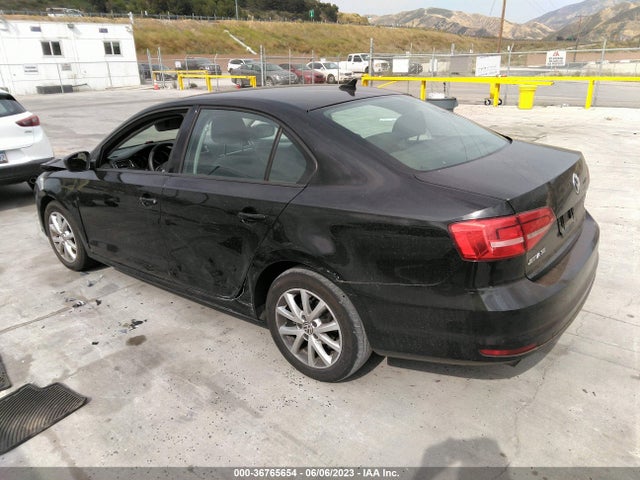 3VWD17AJXFM270063 Volkswagen Jetta Sedan 1.8t Se