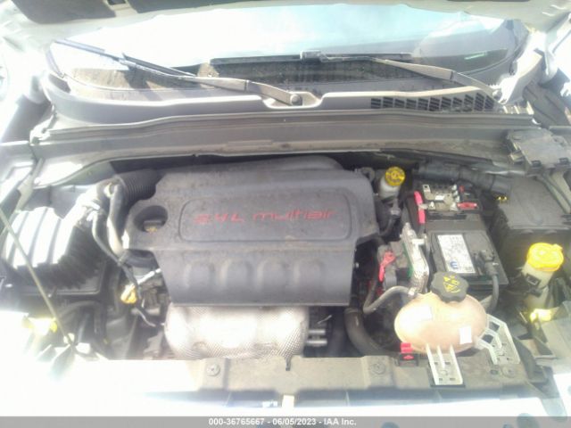 ZACCJADB5HPE72812 Jeep Renegade Limited