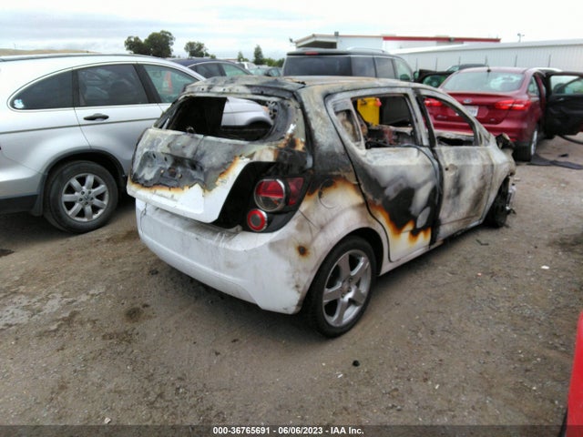 Chevrolet SONIC LTZ 2014 1G1JE6SB5E4206575 Image 4