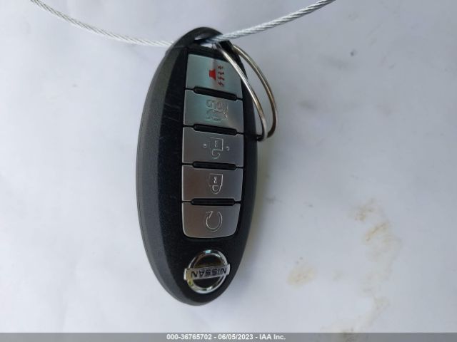 1N4AA6AP3HC418438 Nissan Maxima Platinum