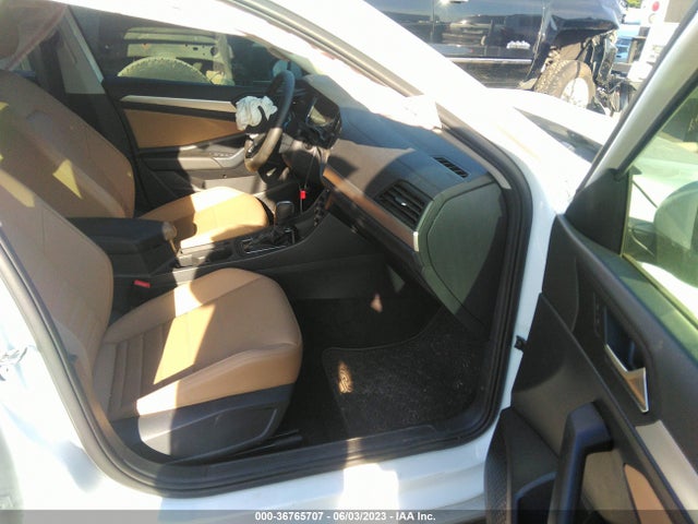 3VWC57BUXMM097229 Volkswagen Jetta S/se/r-line