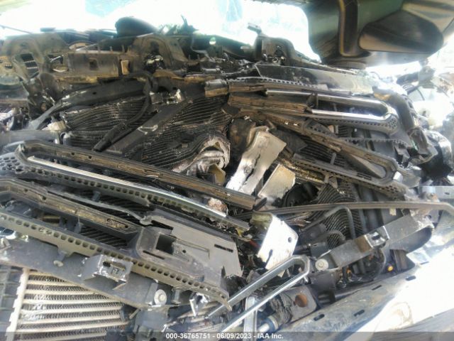 1GT12TEY5JF268958 GMC Sierra 2500hd Slt