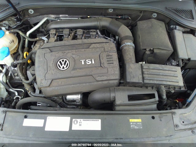 1VWBT7A30HC064550 Volkswagen Passat 1.8t Se