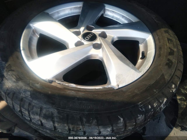 WA1AUCF39M1123530 Audi Q3 PREMIUM