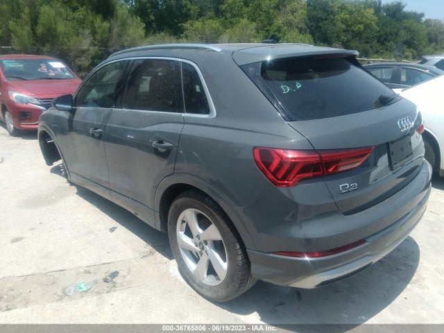 WA1AUCF39M1123530 Audi Q3 PREMIUM