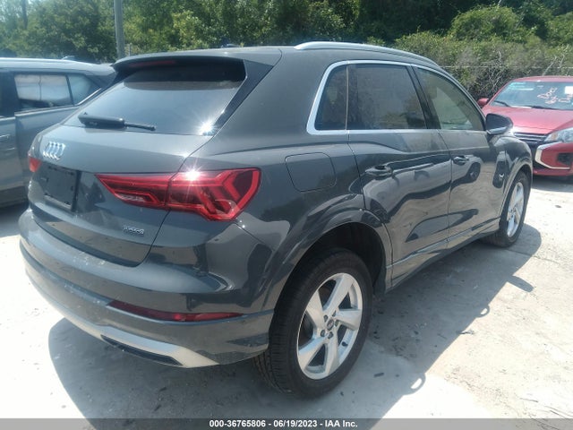 WA1AUCF39M1123530 Audi Q3 PREMIUM